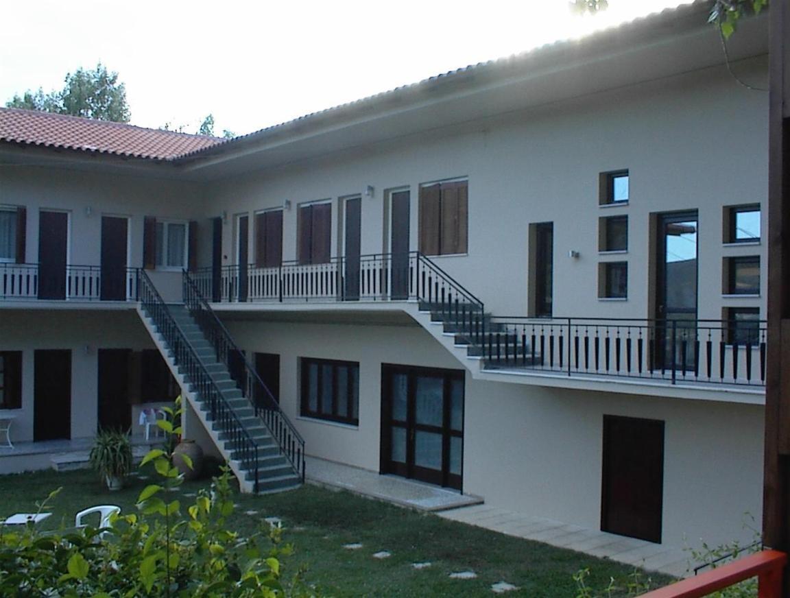 Avaton Hotel Ligurió Kültér fotó