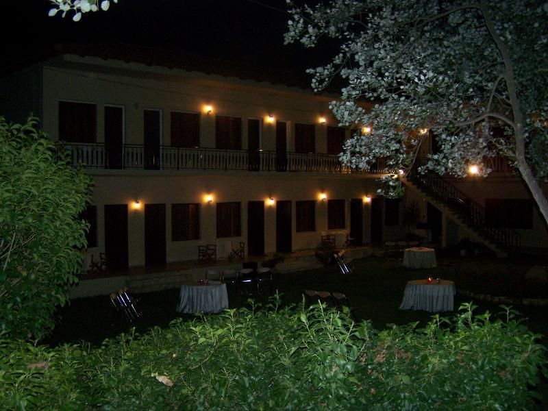 Avaton Hotel Ligurió Kültér fotó