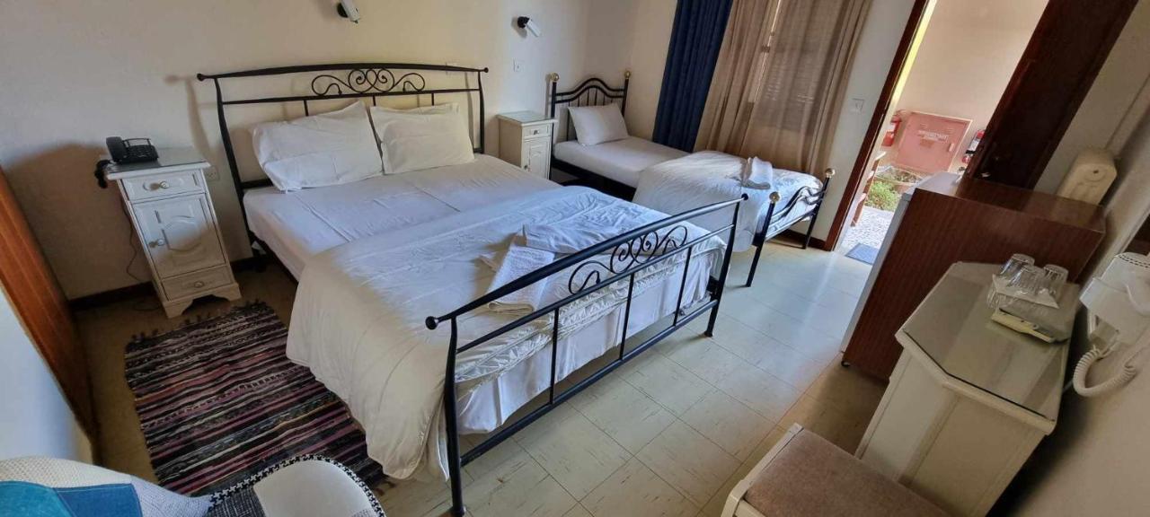 Avaton Hotel Ligurió Kültér fotó