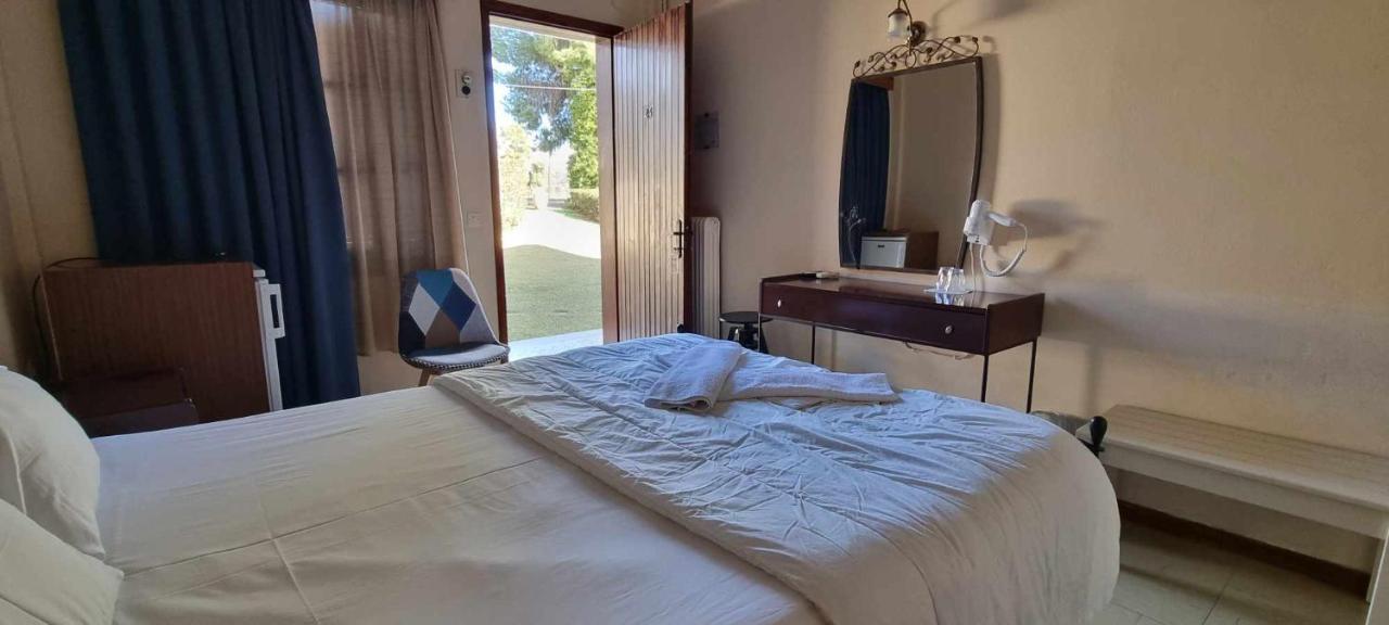 Avaton Hotel Ligurió Kültér fotó