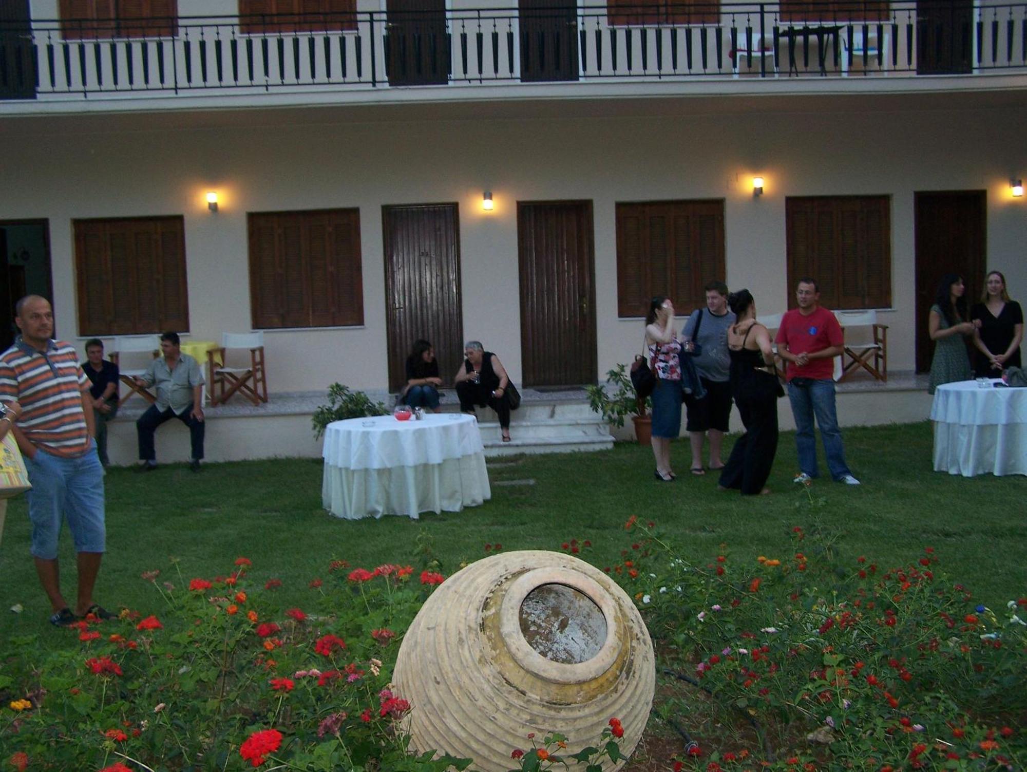Avaton Hotel Ligurió Kültér fotó